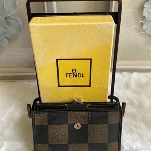 Fendi Kisslock Womens Wallet